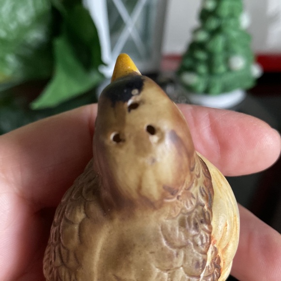 Salt & Pepper shakers - Picture 8 of 12